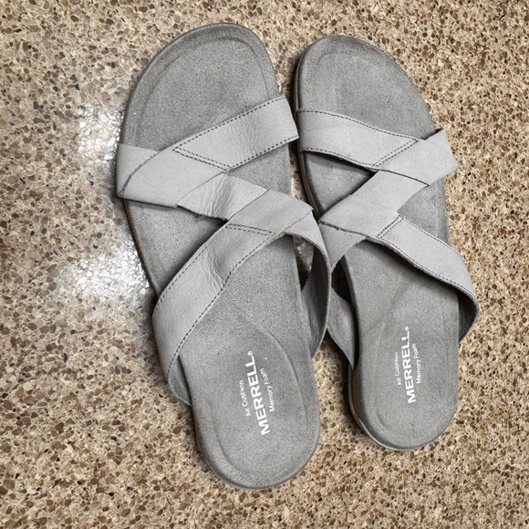 Merrell Women's Gray Crisscross Sandals - Picture 1 of 9